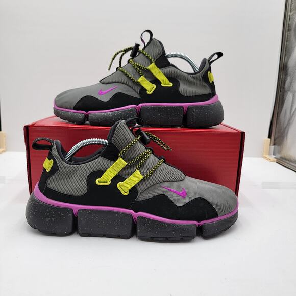 Nike Pocketknife DM SU \'River Rock\' Mens Sz 8.5 Gray (250) AH9709-001 Nike AH9709-001 Pocketknife DM SU River Rock Grey Sneaker  main image 4